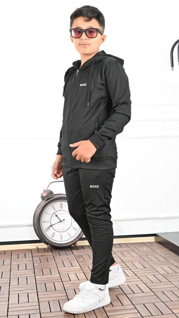 Survêtement garçon HUGO BOSS Taille 3-16 ans 5 couleurs
