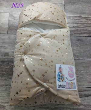 537919544_122152598396769538_8133919177554693815_n Niďange bébé