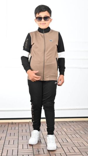 544565779_122155121312769538_5529419851461117778_n Survette lacoste super Good Taille 8-18 ans 7 couleurs