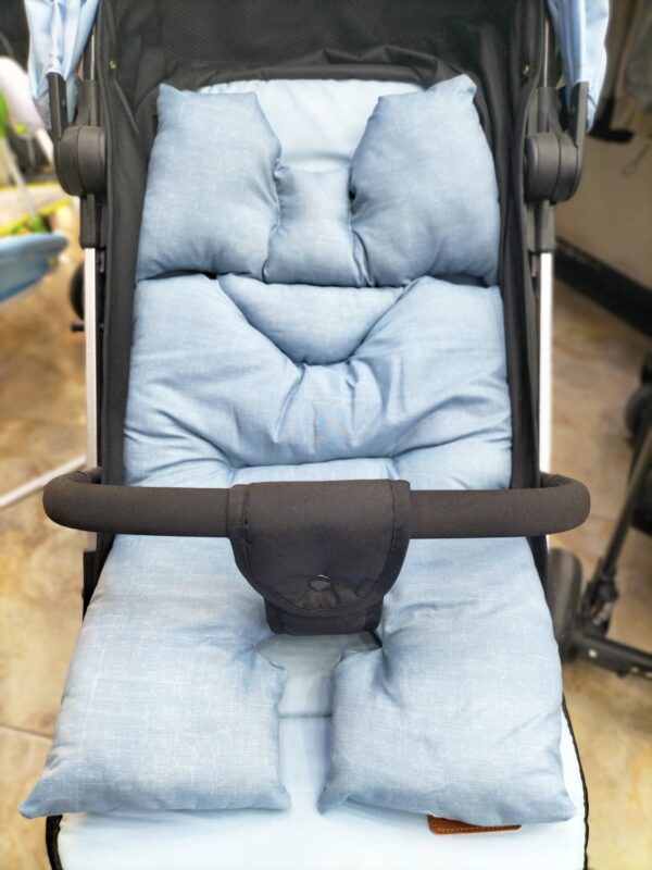 Coussin de sécurite pour poussette et siége auto